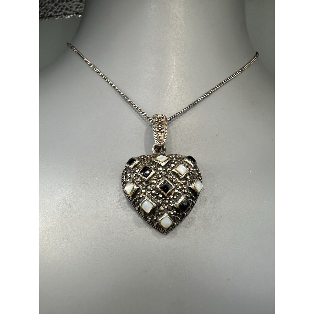 Vintage 925 Sterling Silver Mother Of Pearl & Marcasite Stone Heart Pendant 18”